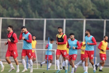 اولین تمرین تیم ملی ایران در قطر؛ قلعه‌نویی هم پا به توپ شد